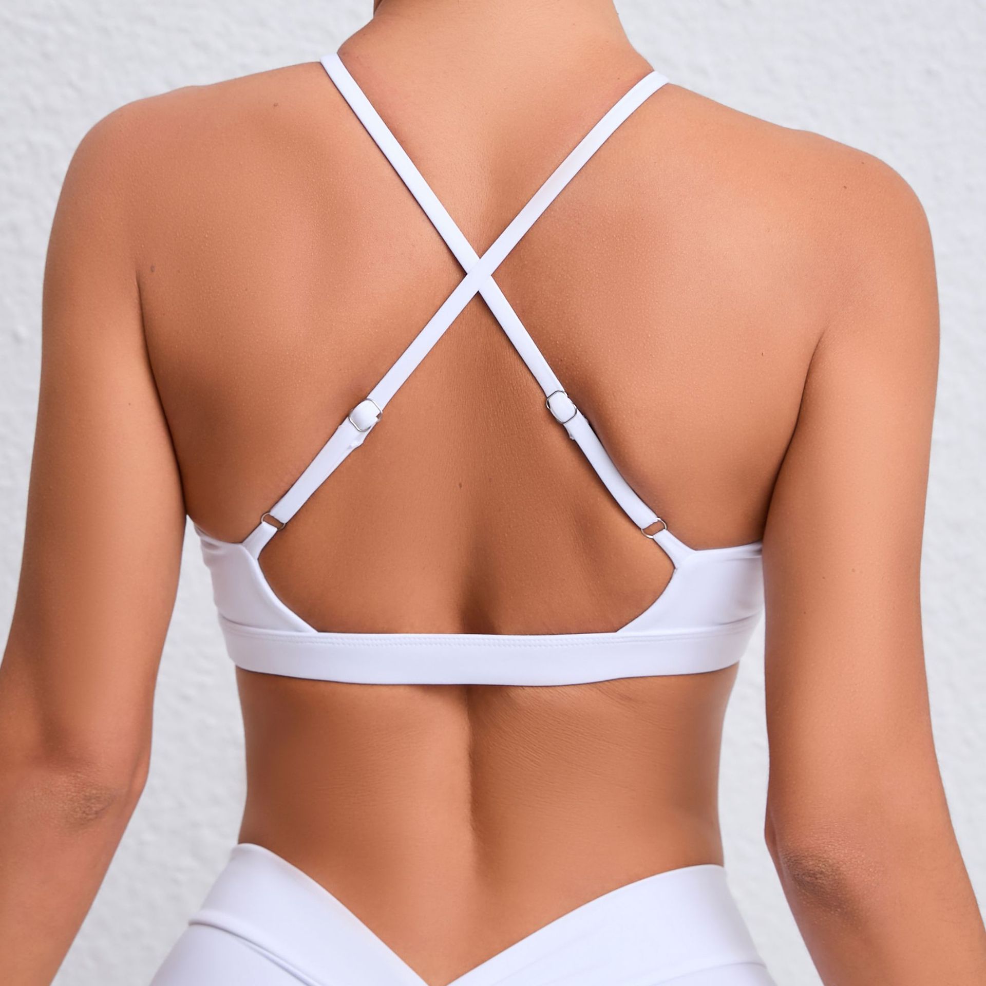 Criss Back Naked Skin Sports B - Yoga Daily Fitness recension och pris