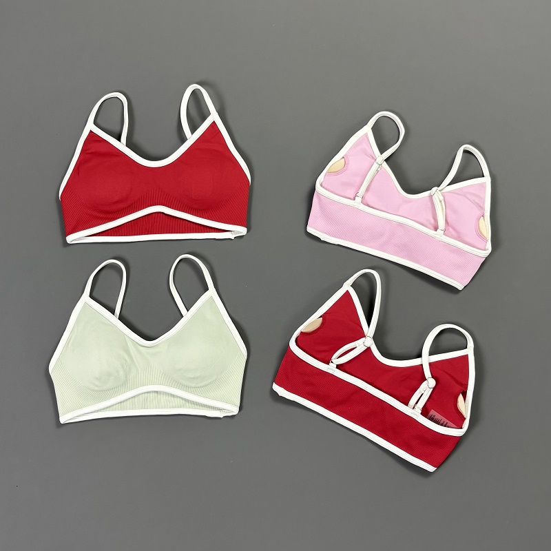 Women Contrastline Yoga Bra V  - Yoga Daily Fitness recension och pris