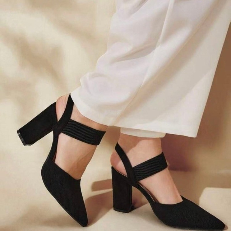 Pointed Toe Shallow Mouth Bloc - Resistance Bands recension och pris